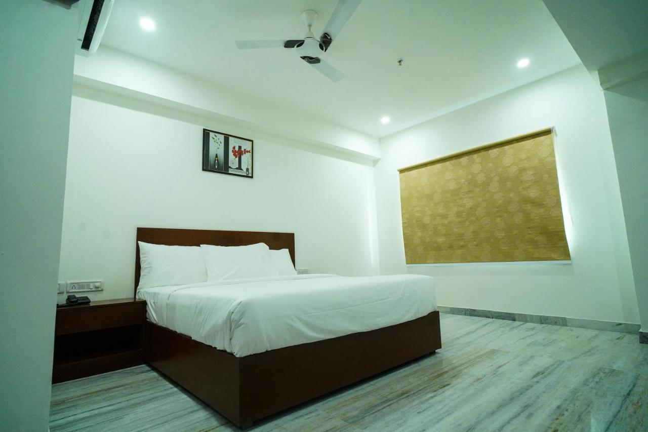 Welkin Hotel , Seunderabad Secunderabad Luaran gambar